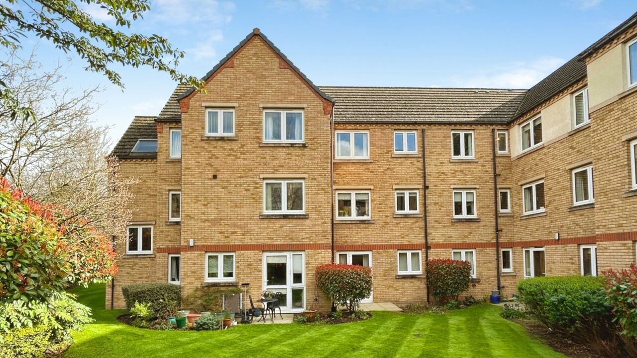 Y4v9 IA0cm0 Gx GZT2u6 UB7 A