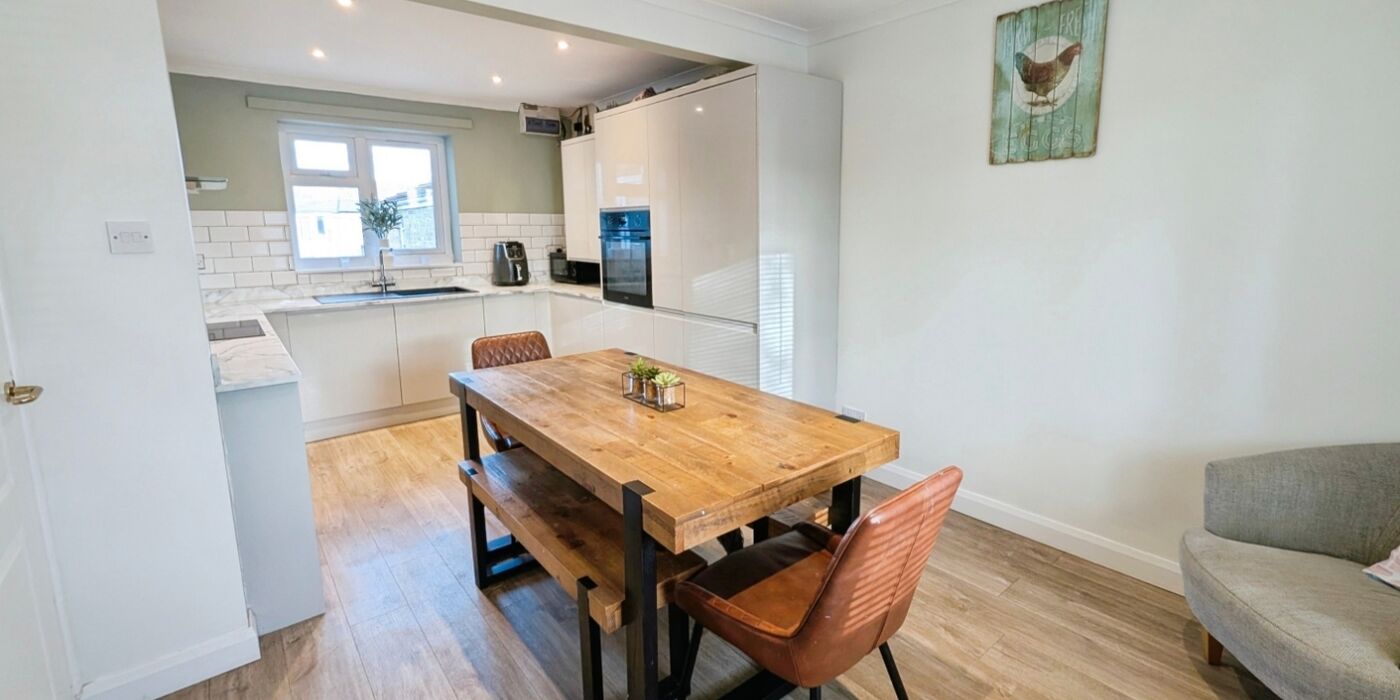 Czt Hkaw33kqc CMTEXCM0 Gg