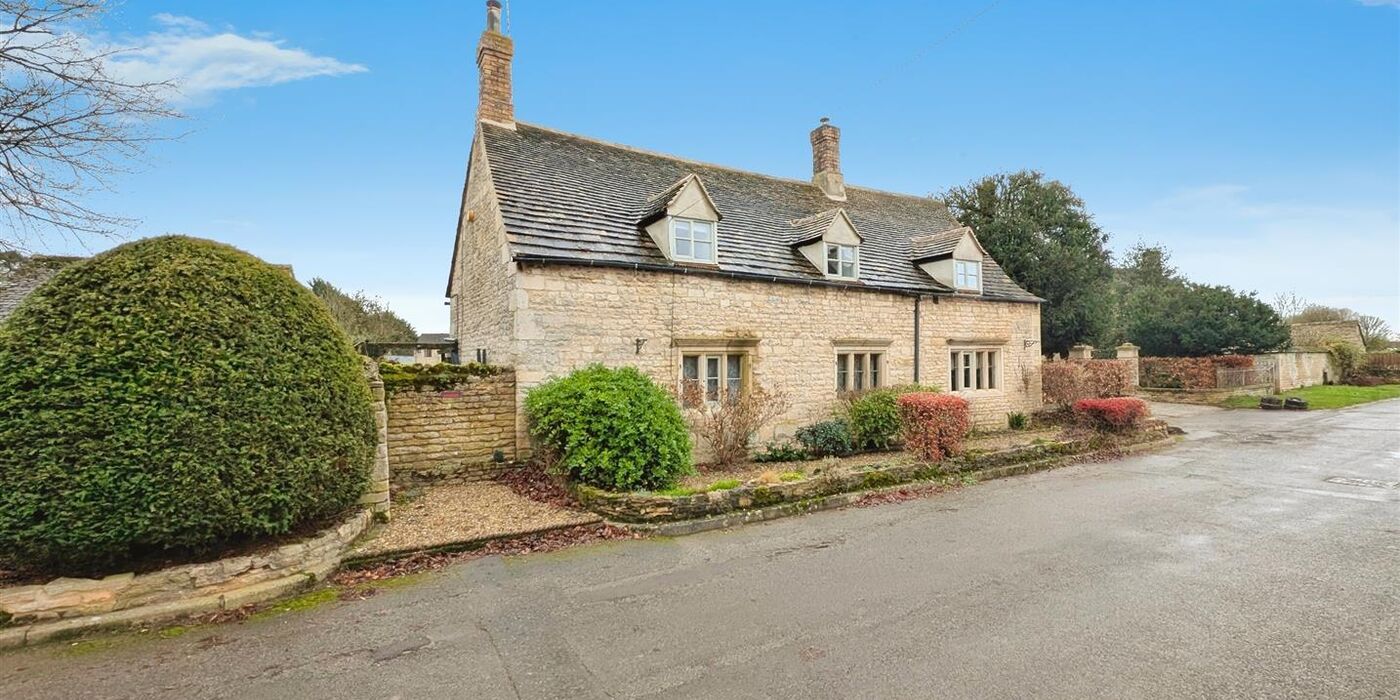 T t5fs GY02 I0e FP Hd NXQ